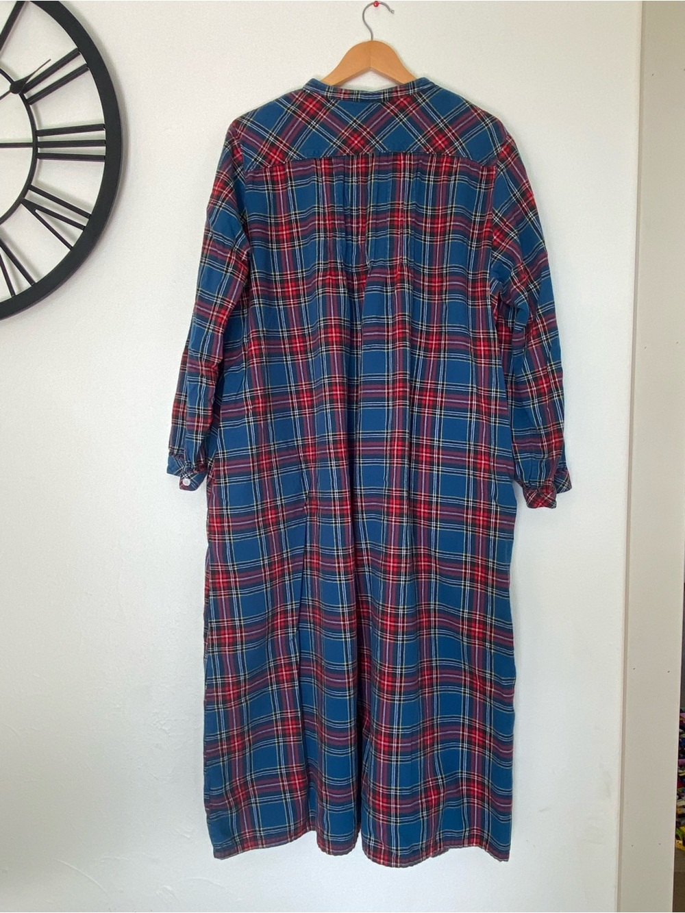L.L.Bean Women’s XL Petite Flannel Nightgown Plaid - Picture 2 of 8
